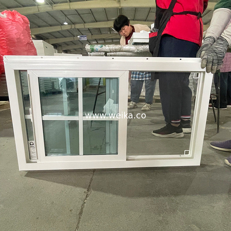 Soluzione elegante e durevole per finestre scorrevoli in PVC per l'efficienza energetica e la riduzione del rumore