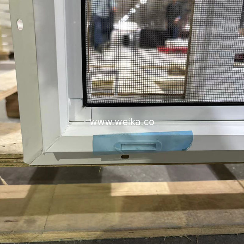 Prodotto su misura di legno interno + schermo bianco esterno