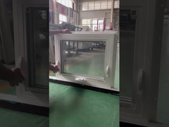 Finestra a vasistas con manovella superiore in UPVC – progettata per una ventilazione controllata e senza compromessi